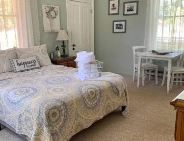 Double Room with Private Bathroom