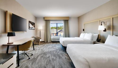Extended Queen Room