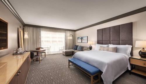 King Room - Hearing Accessible