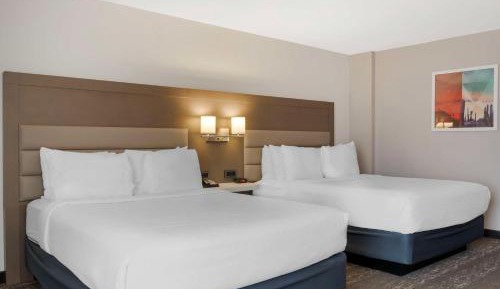 Queen Room with Two Queen Beds - Disability Access/Non-Smoking
