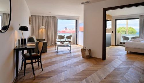 Junior Suite with Terrace - Free Spa Access
