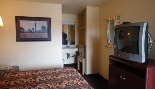 Queen Room