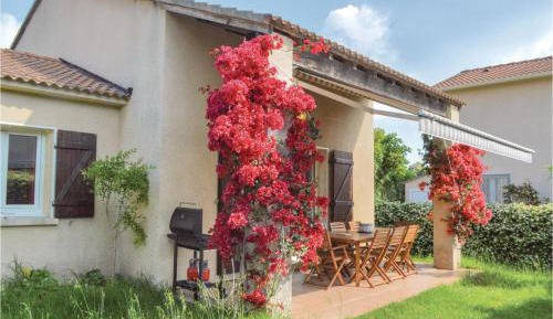 Three-Bedroom Vacation Home 