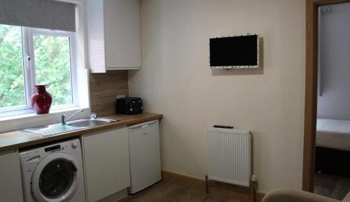 Apartment with Shower