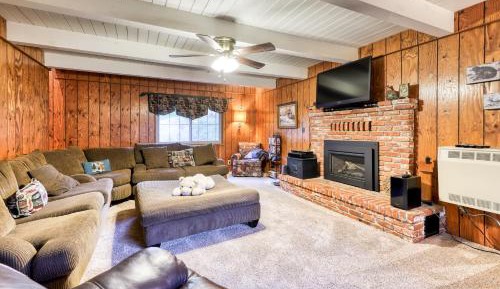 Three-Bedroom Vacation Home 