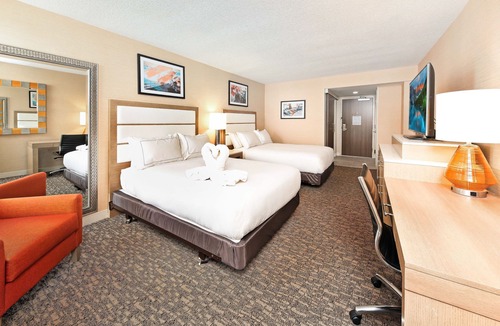 Northeast Virginia Beach Hotel | DoubleTree by Hilton Virginia Beach