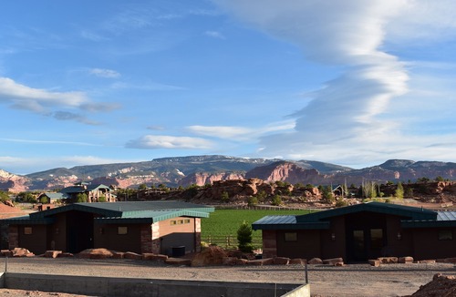 Torrey Hotel | Cougar Ridge Lodge