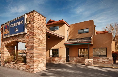 Cottonwood Hotel | Best Western Cottonwood Inn
