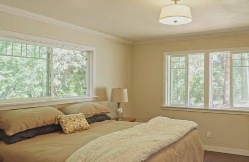 Cedar Ridge House | Spacious home in the Sierra foothills just minutes to downtown, hiking, skiing.