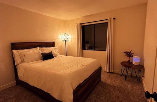 Summerlin South House | Quiet & Cozy home just minutes from the Las Vegas strip! Pet-Friendly