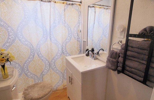 Indianapolis House | 2 Bedroom Centrally Located, Minutes From Downtown Indy!