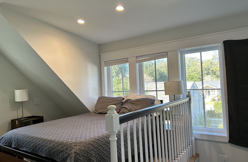 Old Village Cottage | Old Village Mt. Pleasant. Walking distance to Beach, shopping, Shem Creek