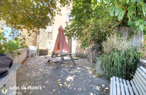 Aiti House | A Torra - AITI - Gîte