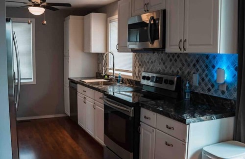 Vickery House | Reconnect in a Cozy Retreat